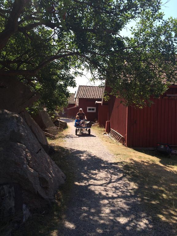 Hostal Hamburgoe Hamburgsund Exterior foto