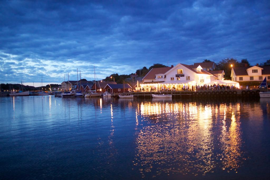 Hostal Hamburgoe Hamburgsund Exterior foto